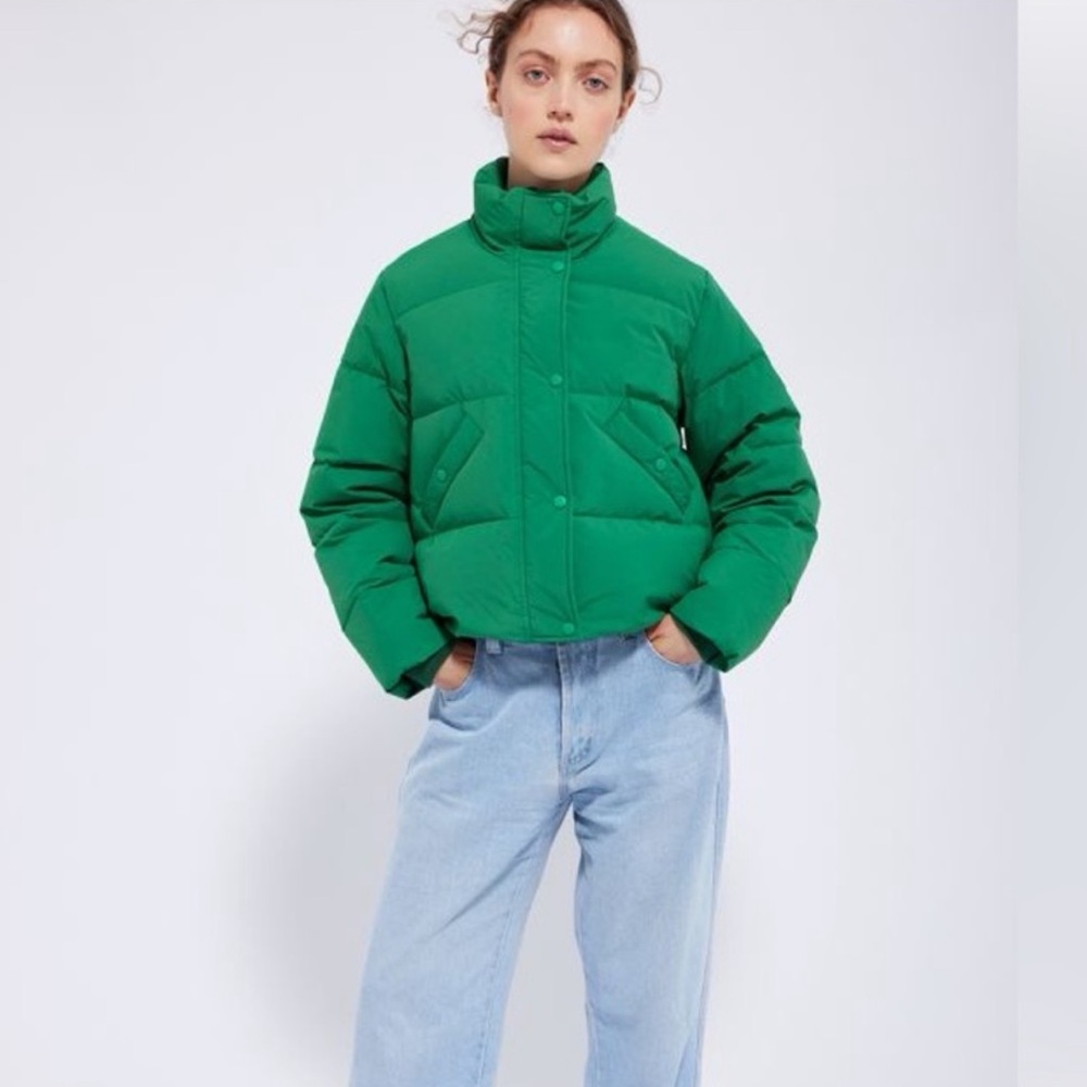 Sold out Pyrenex x Roseanna green lodge puffer, worn a couple times. Like new